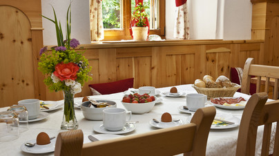 Rasp zu Natz - regionales Frühstücksbuffet